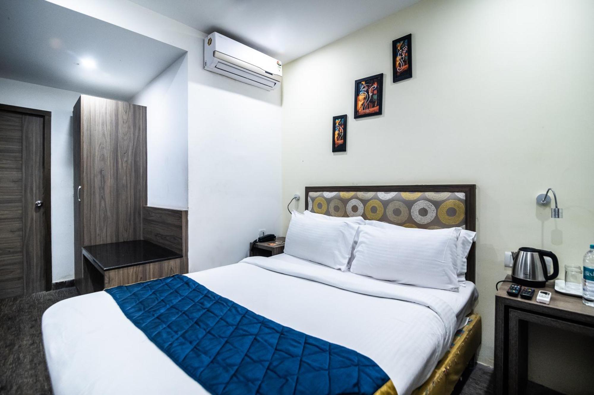 Ashreya Suites Tiruvannamalai Bagian luar foto