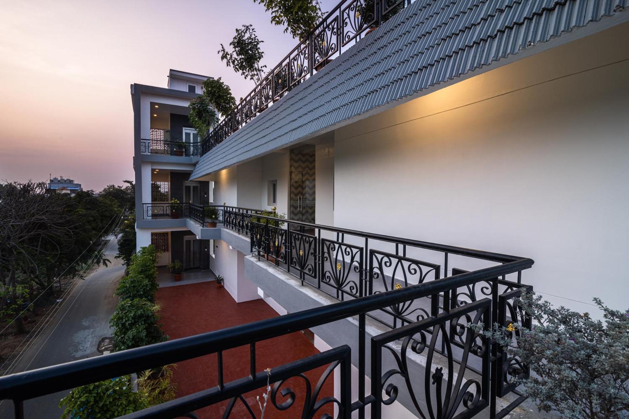 Ashreya Suites Tiruvannamalai Bagian luar foto